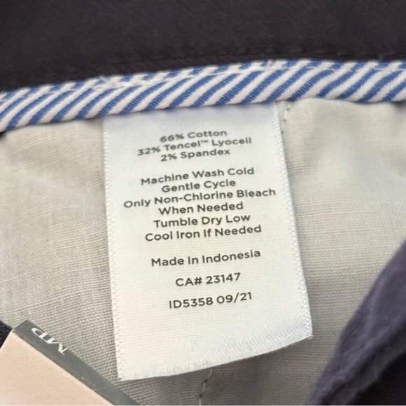 NWT Talbots Women’s Jogger Pants Relaxed Leg Navy Blue Size Medium Petite - Picture 8 of 8